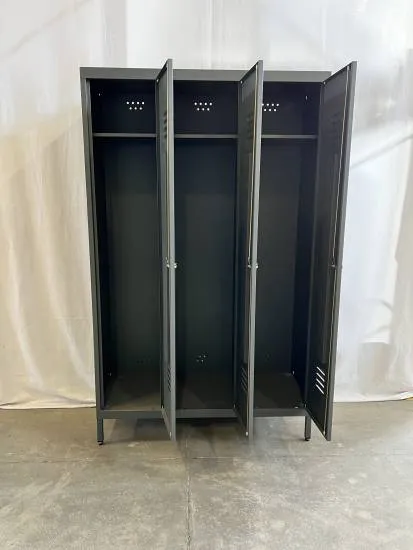 Met-Lak Metalskab m. 3 Låger - Demo fra Met-Lak Met-Lak Metalskab m. 3 Låger - Demo fra Met-Lak