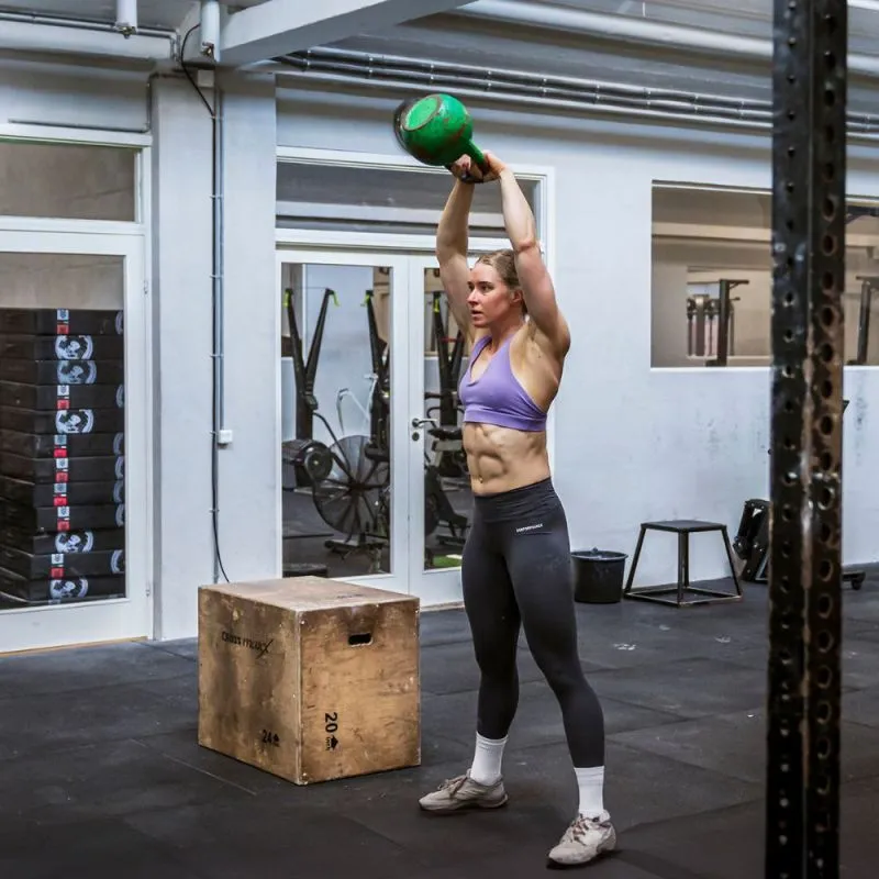 Hjemmetræning med Astrid Tind Hjemmetræning med Astrid Tind
