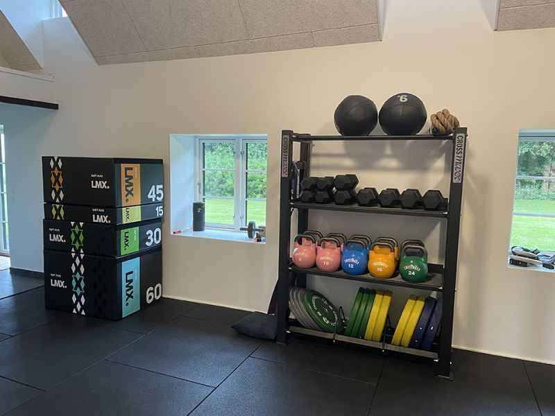 Privat home gym på landet – kompakt løsning med fokus på funktionel træning