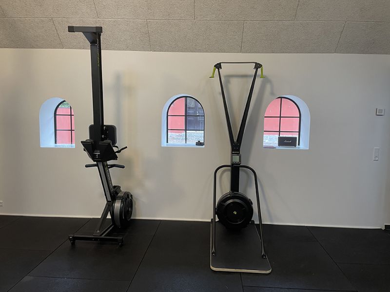 Privat home gym på landet – kompakt løsning med fokus på funktionel træning